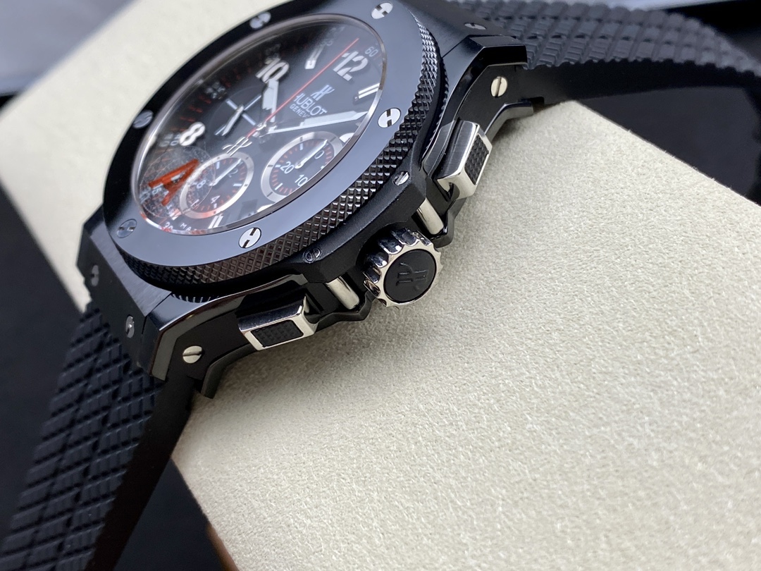 Hublot Big Bang 301.CX.130.RX 44mm Mens - Image 8