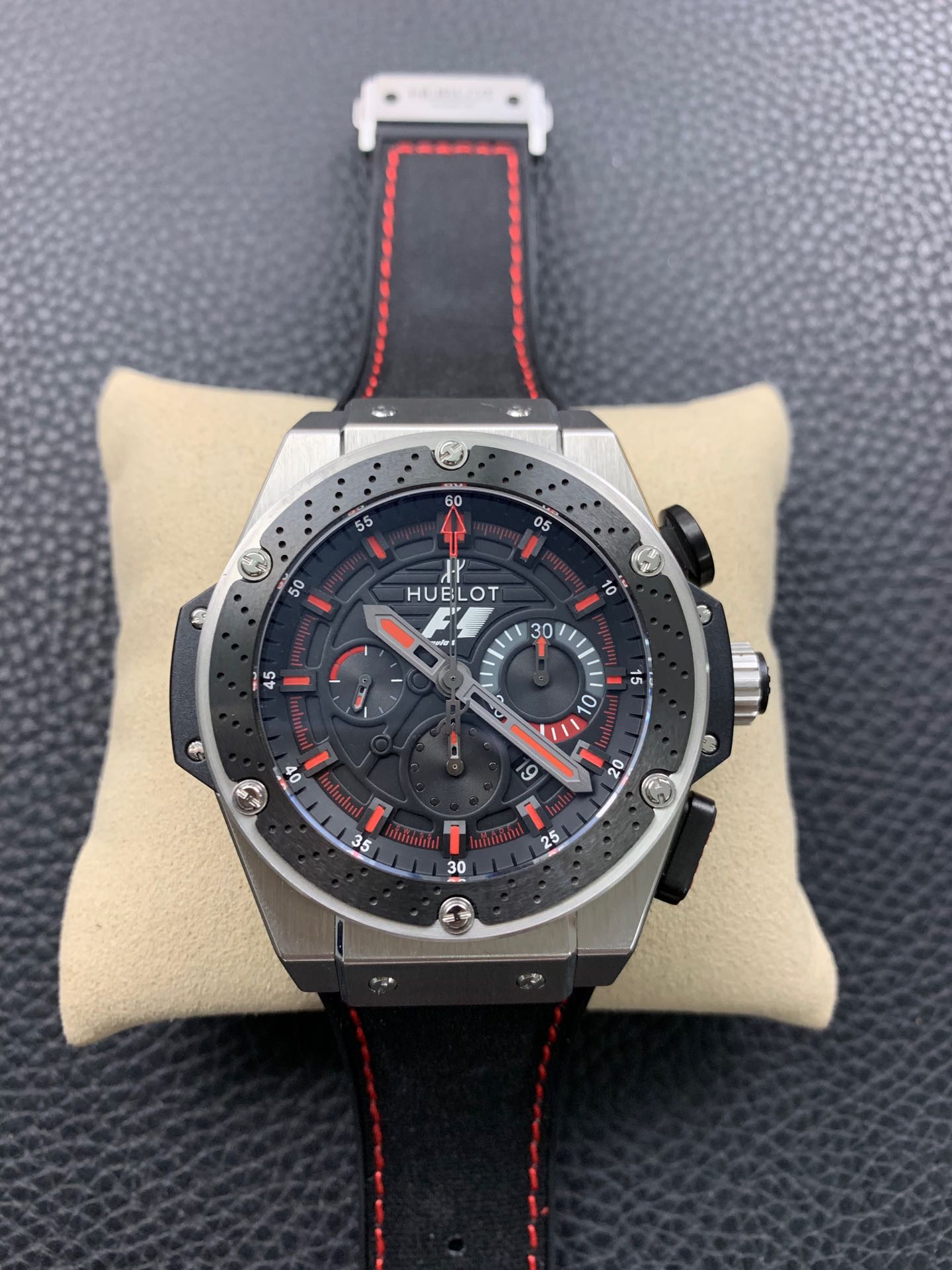 Hublot F1 King Power 703.ZM.1123.NR.FMO10 48mm - Image 3
