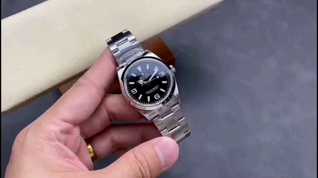 Replica Rolex Explorer 124270 0001 Black Dial Stainless Steel 36MM