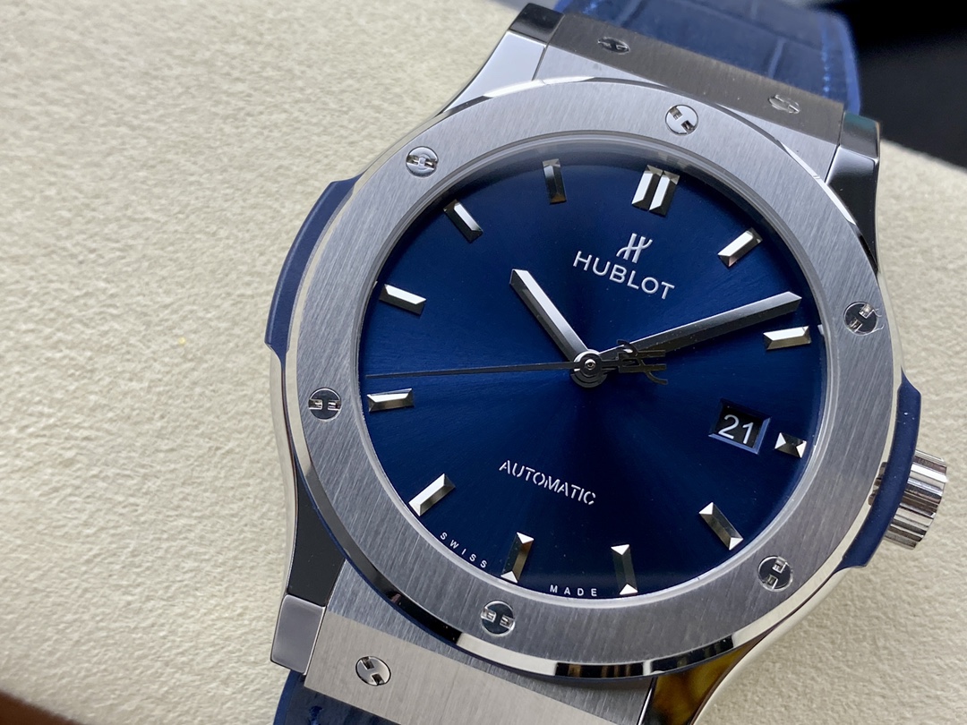 542.NX.7170.LR Hublot Classic Fusion Automatic Blue - Image 10