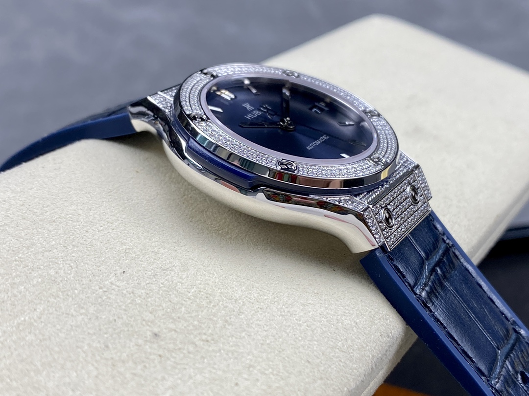 511.NX.7170.LR Hublot Classic Fusion Diamond Automatic