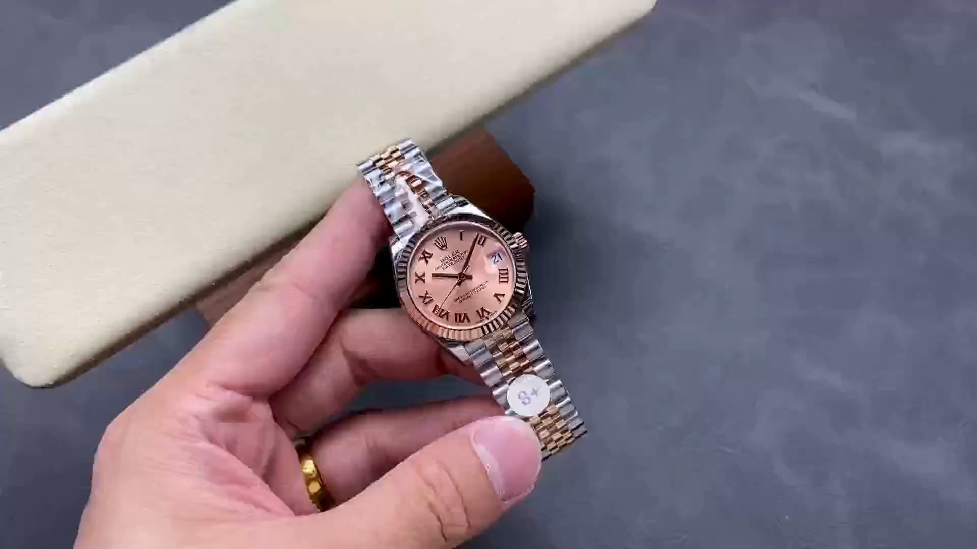 Rolex Datejust 278271 Sun Dust Pink Roman Dial Two Tone Rose Gold Fluted Bezel Jubilee