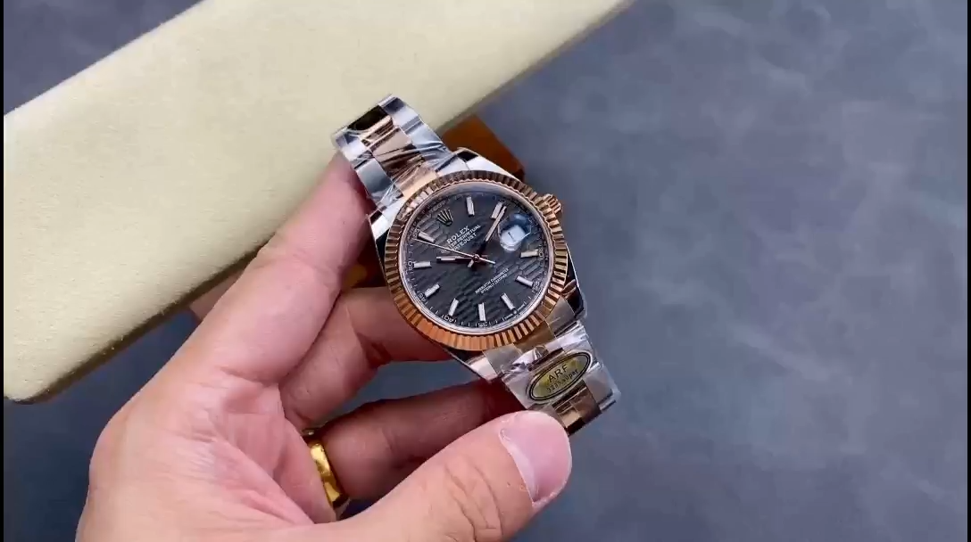 Replica Rolex Datejust 41 Everose Gold & Stainless Steel 126331 0019 Men's Watch