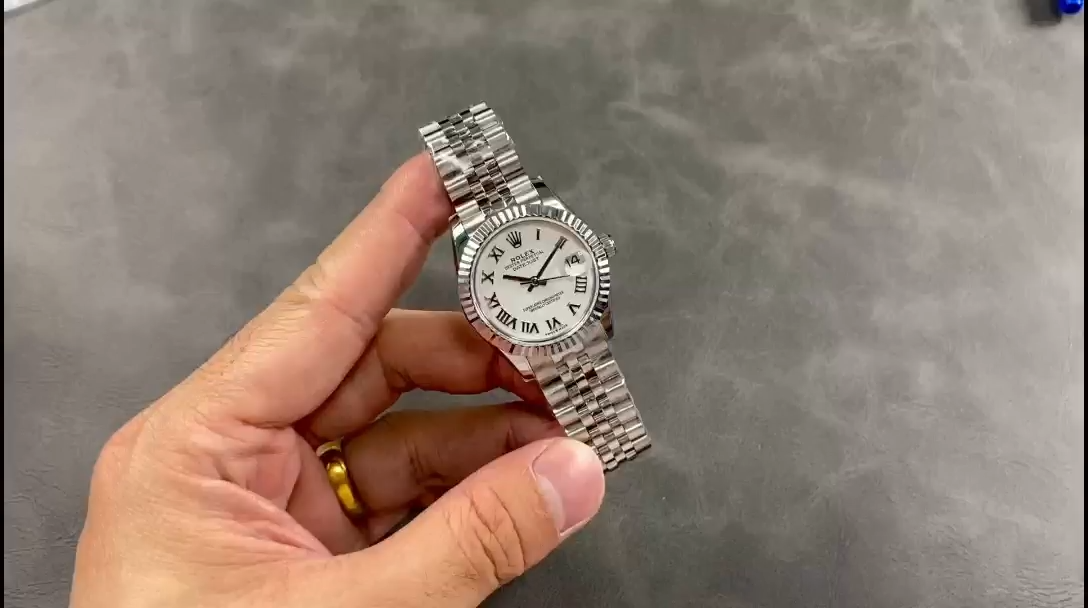 Replica Rolex Datejust 31 White Roman Dial Fluted Bezel Jubilee 278274 0010 Ladies Watch