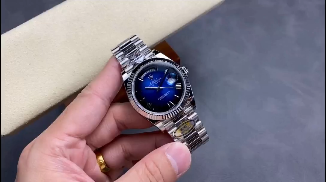 Replica Rolex Day Date 40 White Gold Blue Ombre Dial M228236 0024