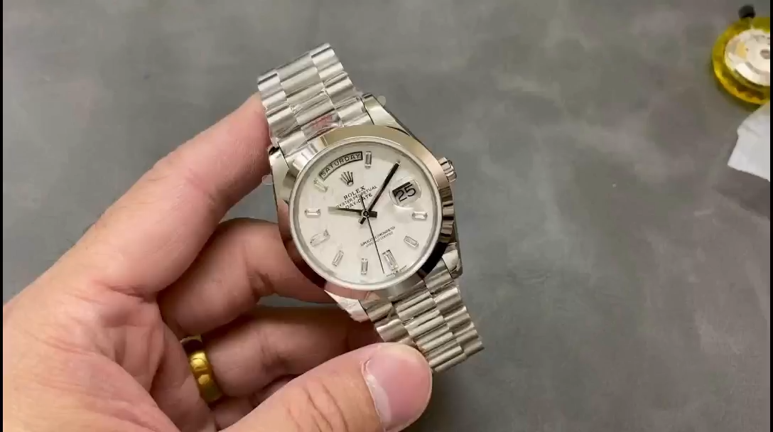 Replica Rolex Day-Date 40mm Platinum Meteorite Baguette 228206 0036 Men's Watch