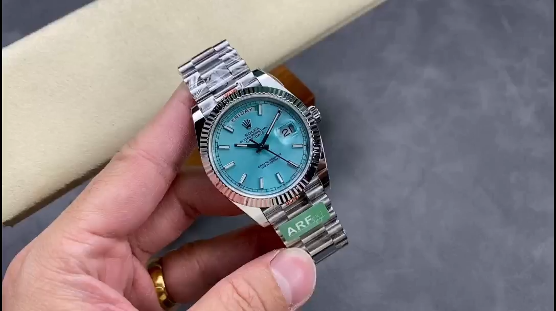 Replica Rolex Day-Date 40 Ice Blue Dial m228236 0018 Men's Watch
