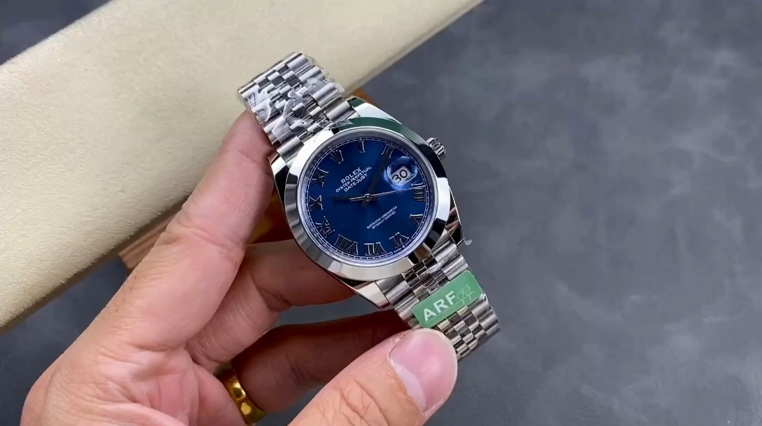Replica Rolex Datejust 41 Stainless Steel Blue Roman Dial Jubilee Bracelet M126300 0018 Men's Watch