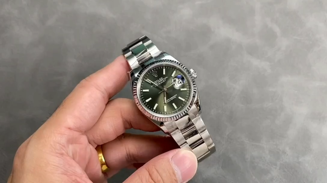 Replica Rolex Datejust 36 White Gold Fluted Bezel 126234 0052 Unisex Watch