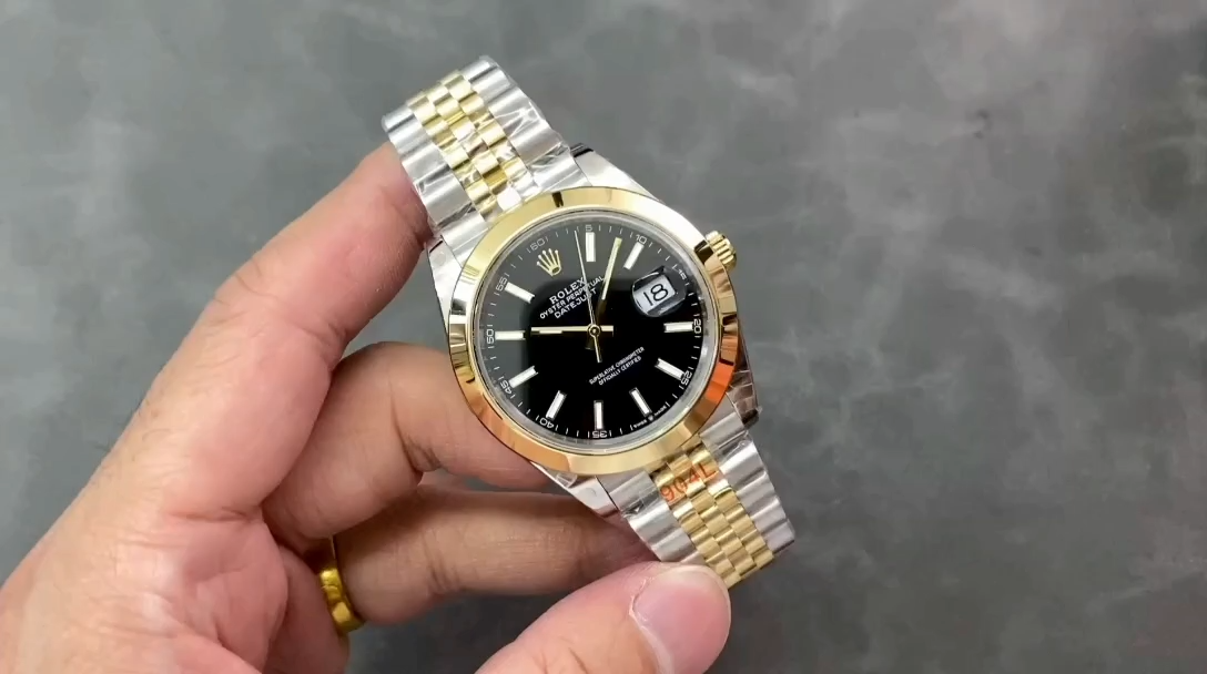Replica Rolex Datejust 41 Black Dial Jubilee Bracelet M126303 0014 Men's Watch