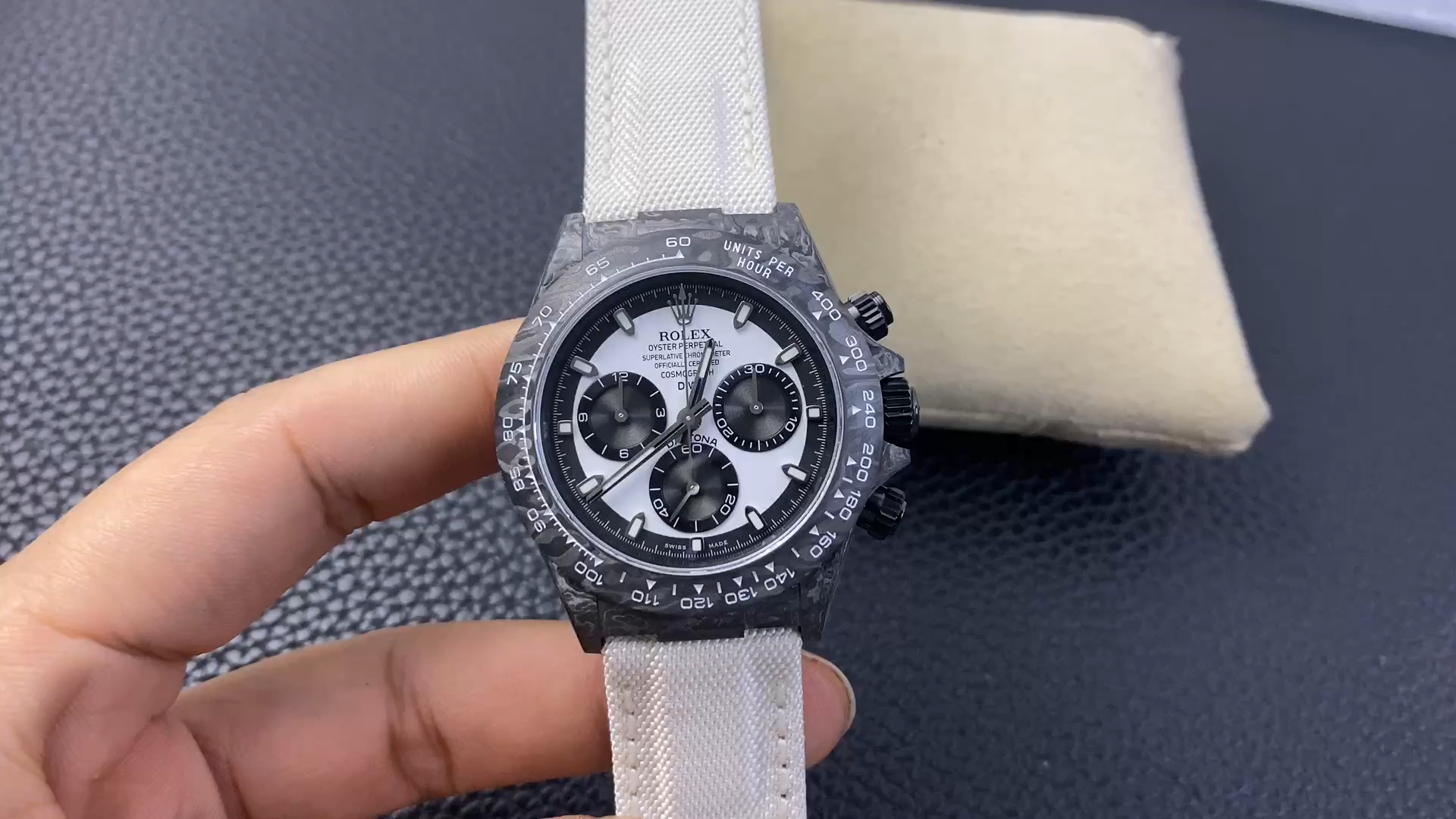 Replica Rolex Daytona Cosmograph DIW Watch Factory Movement Designer 40 Carbonfiber