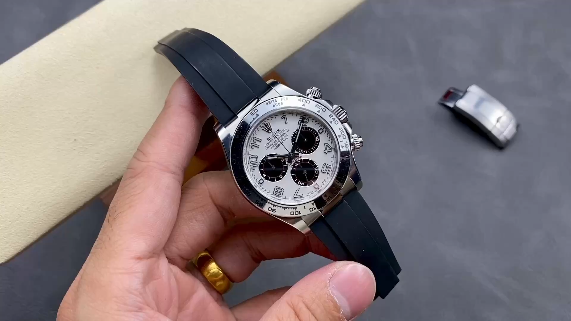 Replica Rolex Cosmograph Daytona White Gold Case Panda Dial 116519 Men's Watch