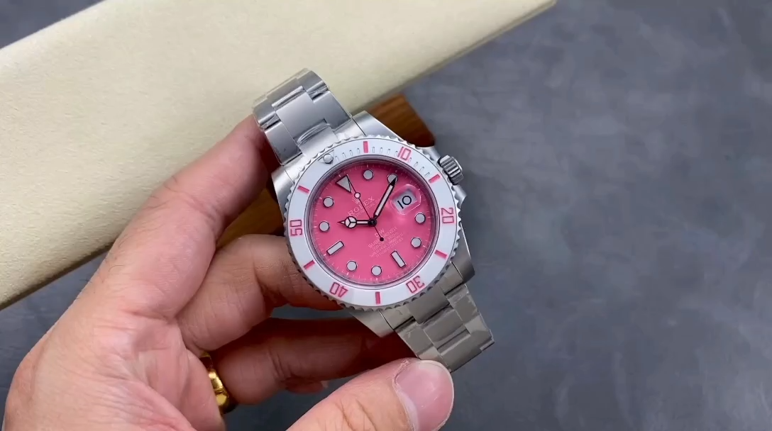 Replica Rolex DIW Submariner Date 116610 Limited Edition Full 904L Pink Dial 40mm