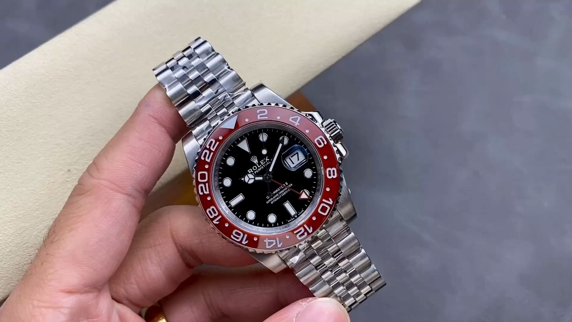 Replica Rolex GMT Master II Pepsi 126710BLRO Jubilee Mint Black Dial 40MM Men's Watch