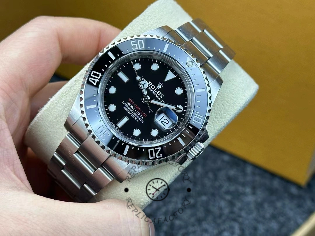 Rolex Sea-Dweller 126600