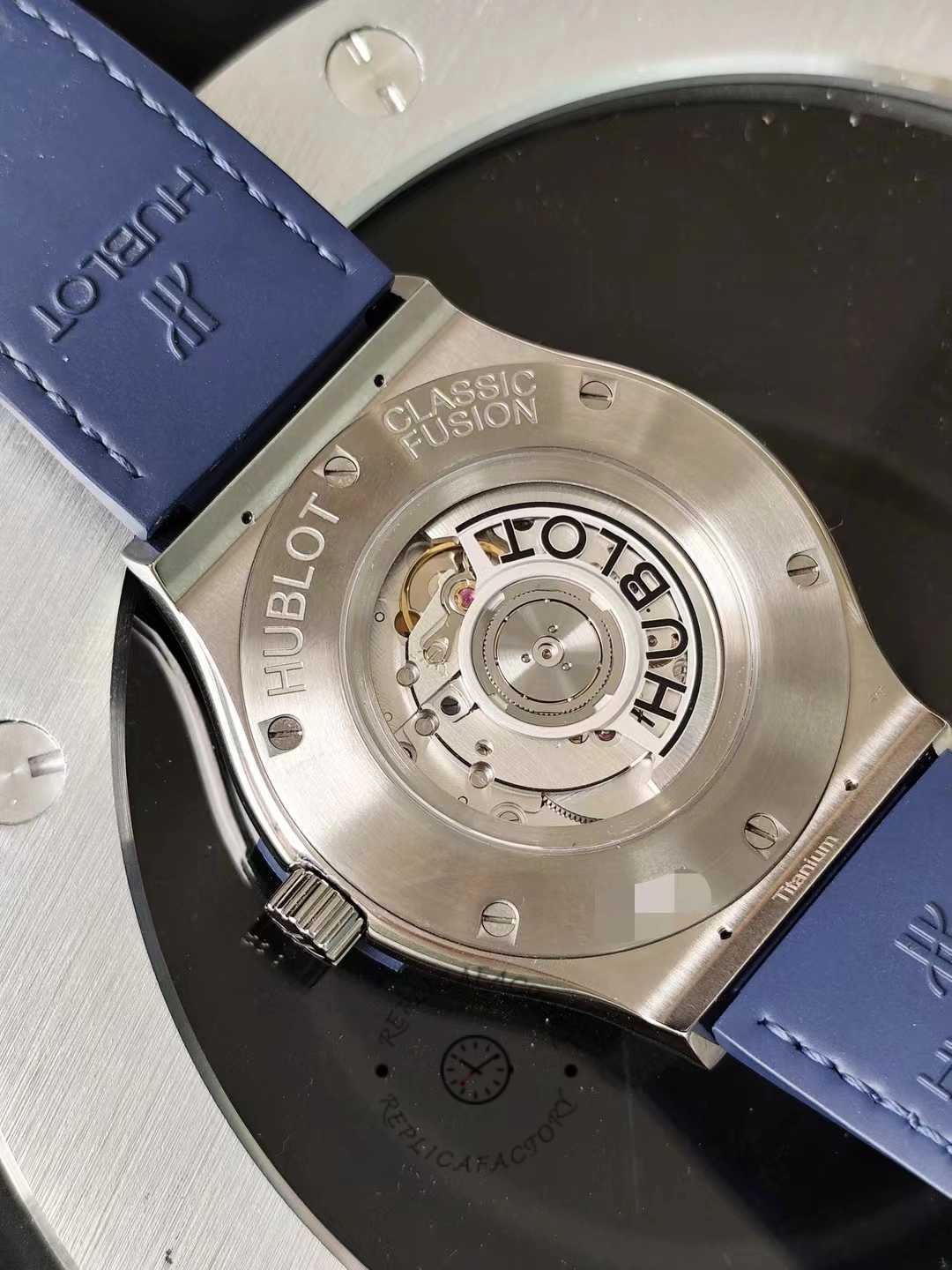 542.NX.7170.LR Hublot Classic Fusion Automatic Blue - Image 7