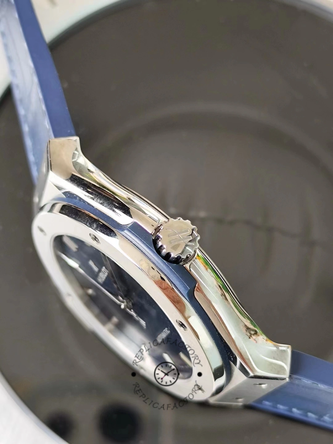 542.NX.7170.LR Hublot Classic Fusion Automatic Blue - Image 6