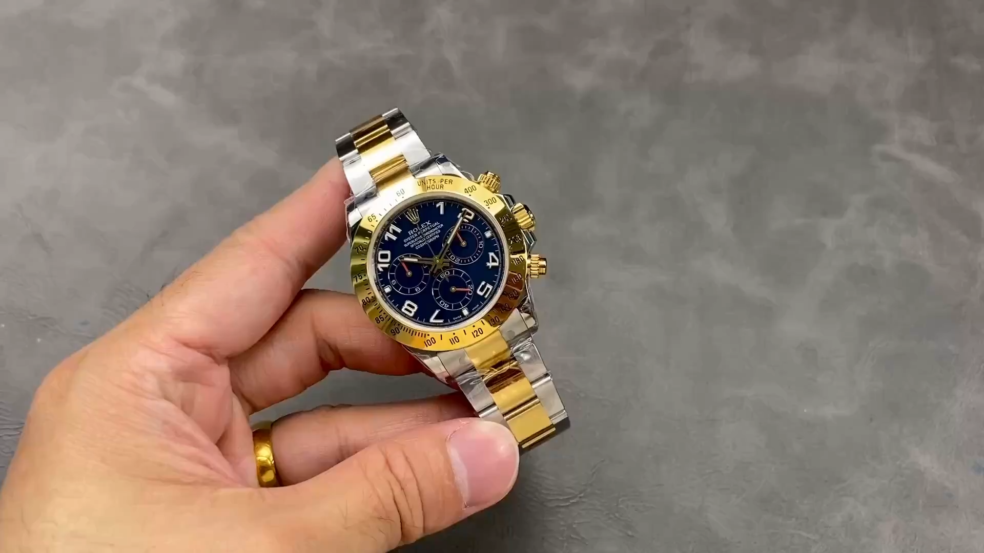 Rolex Daytona 116523 Steel Yellow Gold Blue Racing Dial 40mm Mens Replica Watch