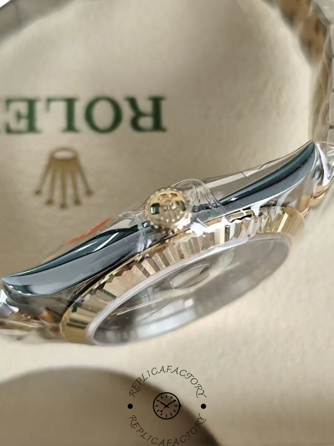 Replica Rolex Datejust 126333 - crown